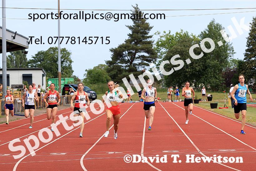 100 metres, 2025 NEMAA Track and Field, Monkton. Photo: David T. Hewitson/Sports for All Pics